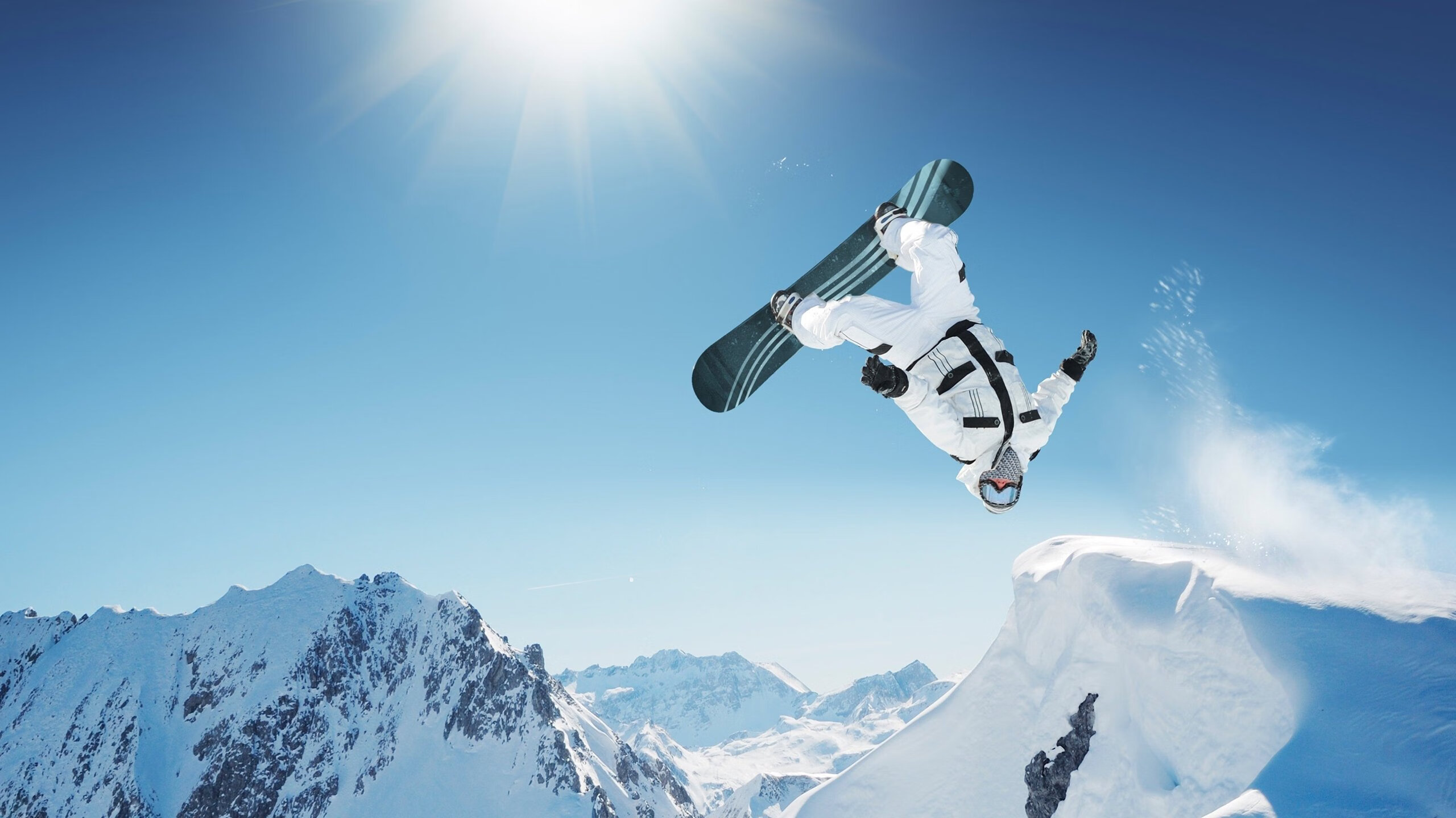 库里:连续多场“三分雨”,刷新历史神话!,库里的三分就是这样