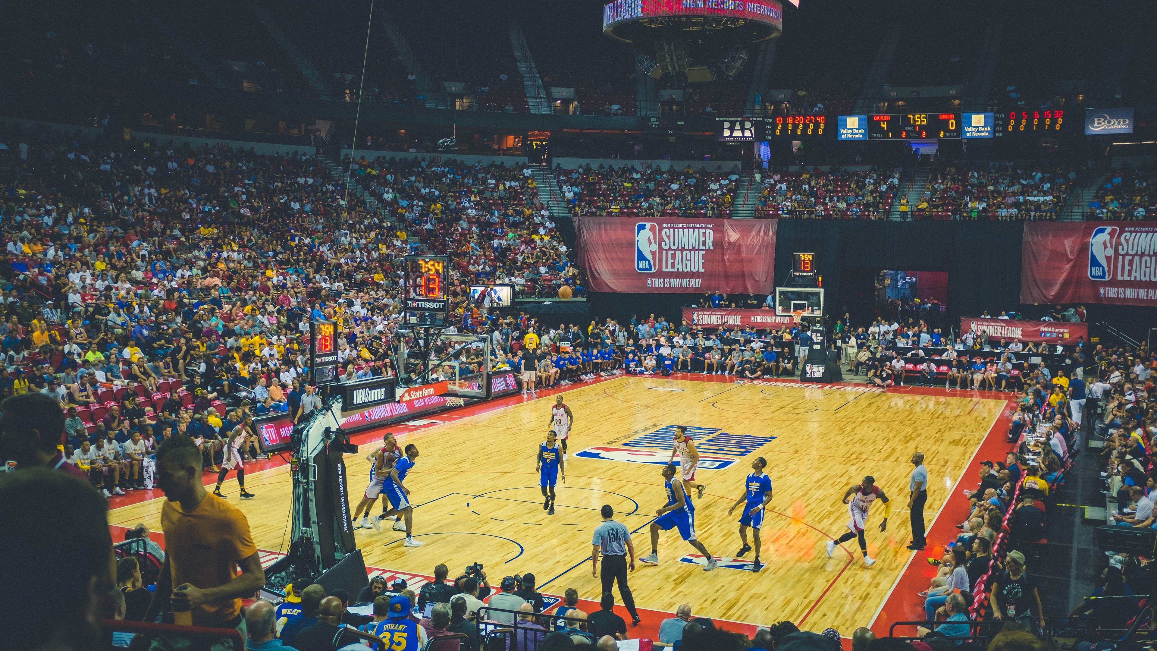 王者荣耀 赛事直播观看人数攀升，王者观看比赛